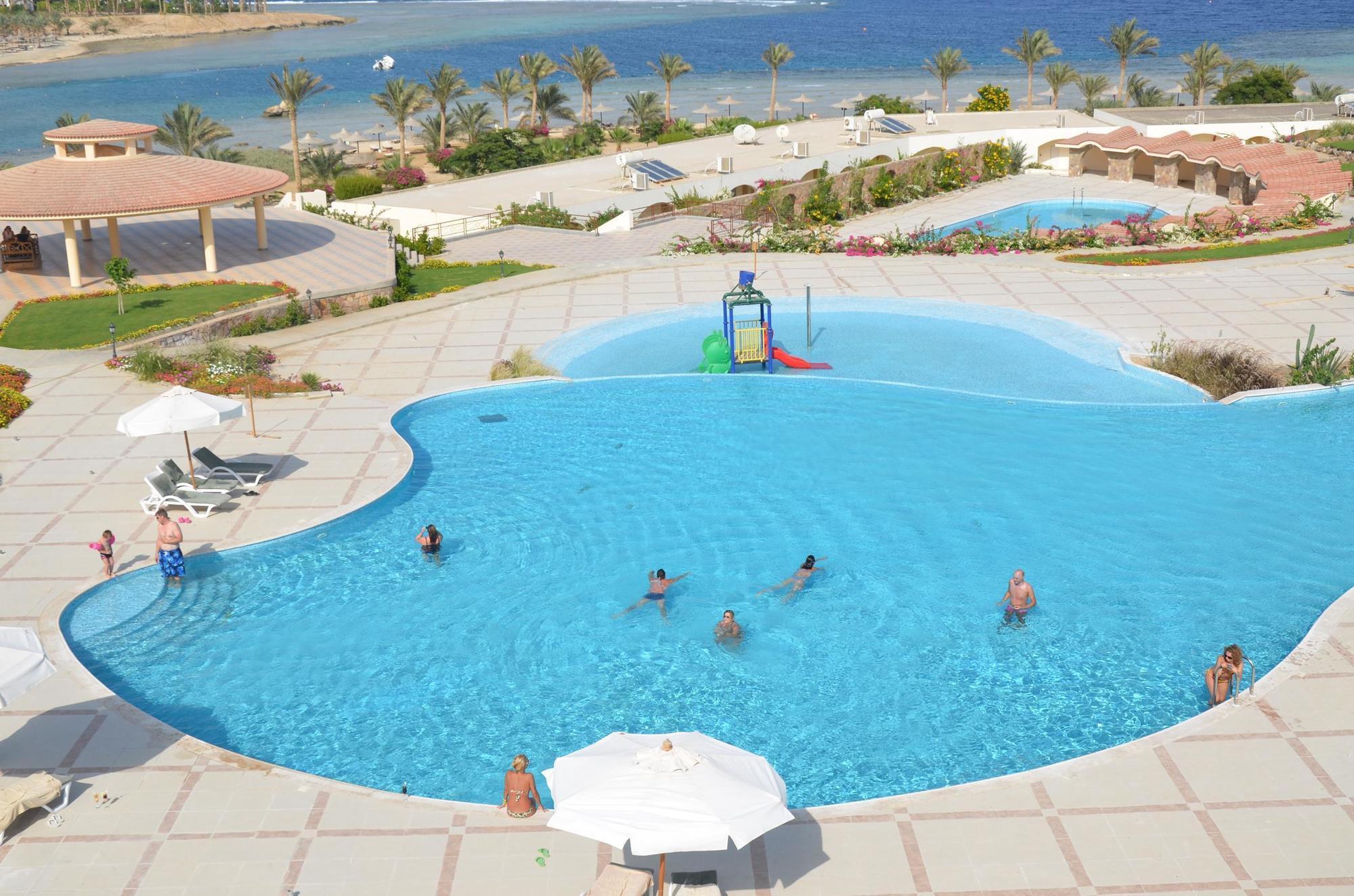 Royal Brayka Beach Resort Абу Дабаб Екстериор снимка